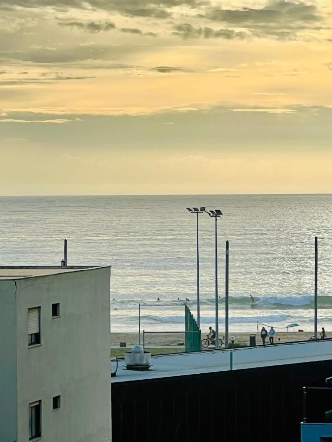 Capitao Ribeiro Surf House Leilighet Costa de Caparica Eksteriør bilde
